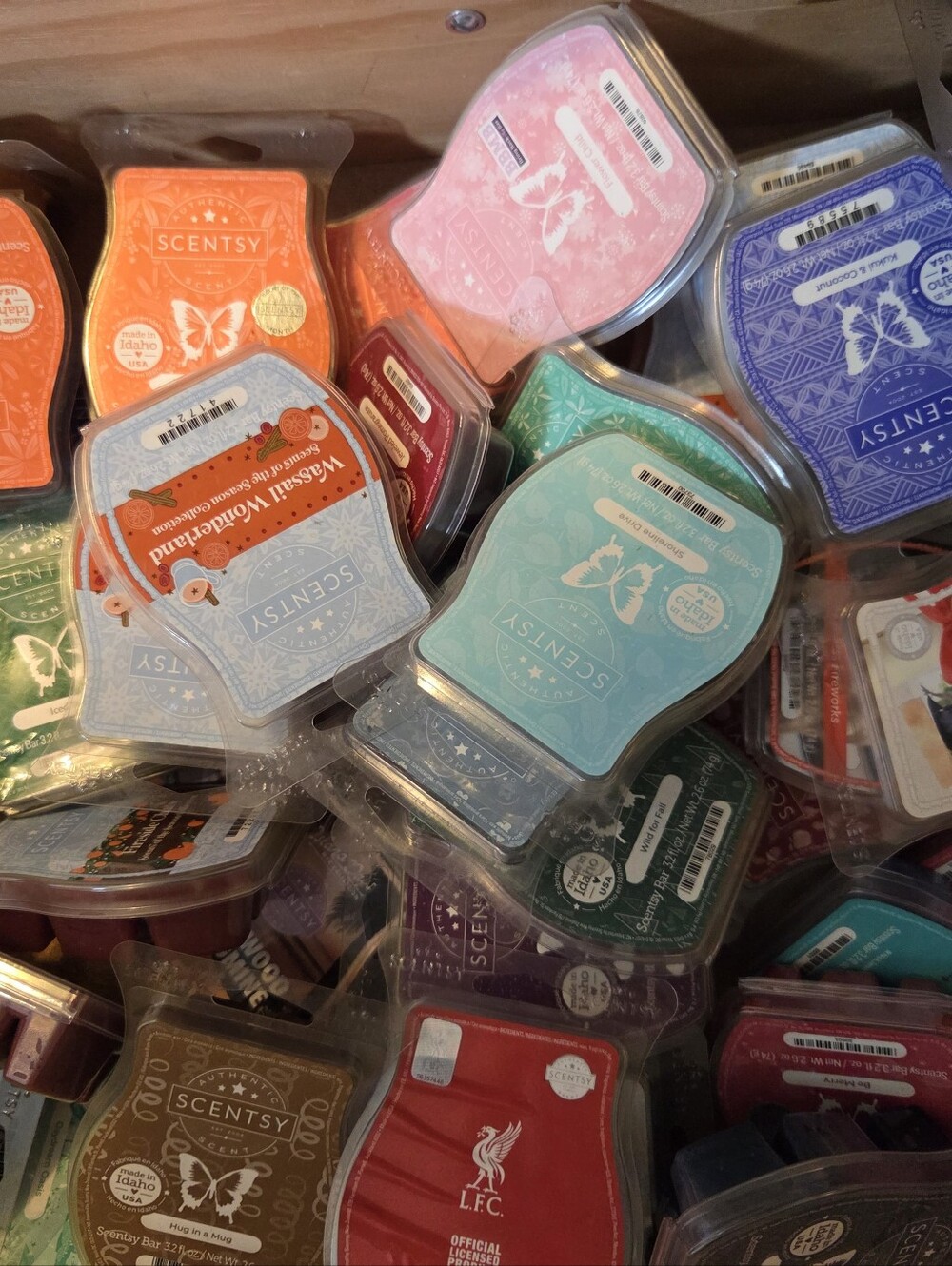4 Random Scentsy Bars
